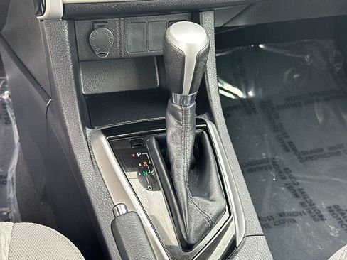 Used 2019 Toyota Corolla LE FWD image 25