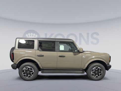New 2026 Ford Bronco Outer Banks AWD/4WD image 8