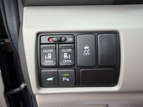 Used 2012 Honda Odyssey Touring image 19