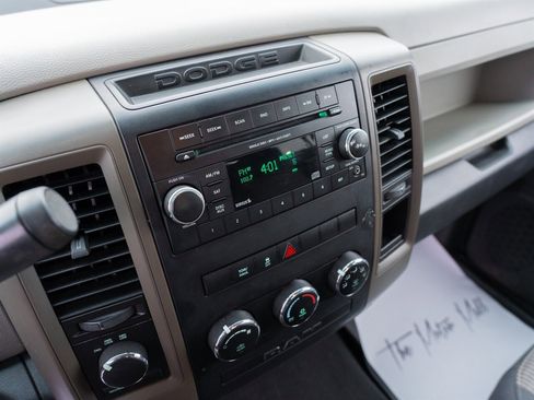 Used 2012 RAM 1500 Express image 30