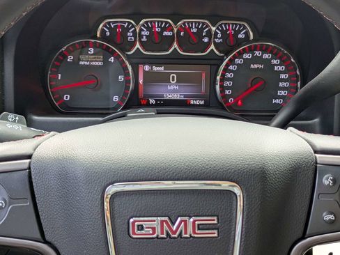 Used 2015 GMC Sierra 1500 SLT w/ All-Terrain Package AWD/4WD image 26