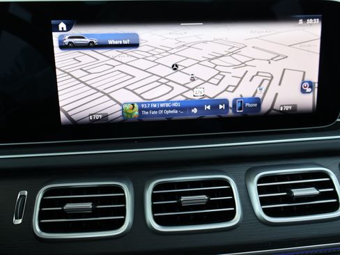 Certified 2024 Mercedes-Benz GLS 450 4MATIC image 38