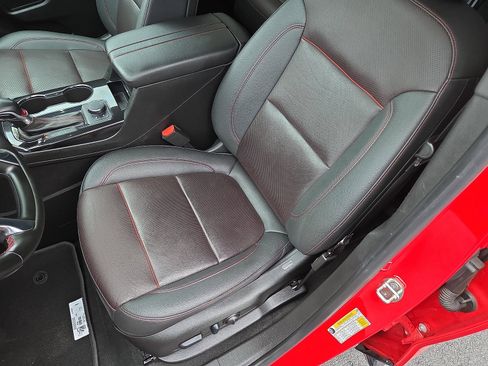 Certified 2023 Chevrolet Blazer RS w/ Driver Confidence II Package image 13