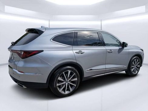 Certified 2025 Acura MDX FWD w/ Technology Package image 3