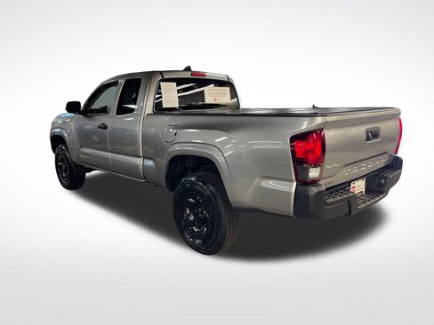 Certified 2021 Toyota Tacoma SR AWD/4WD image 3