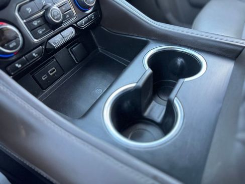 Used 2024 Chevrolet Tahoe LT image 22