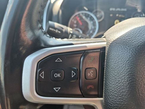 Used 2022 RAM 1500 Big Horn AWD/4WD image 16