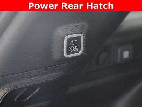 Used 2025 Jeep Grand Cherokee Limited image 29