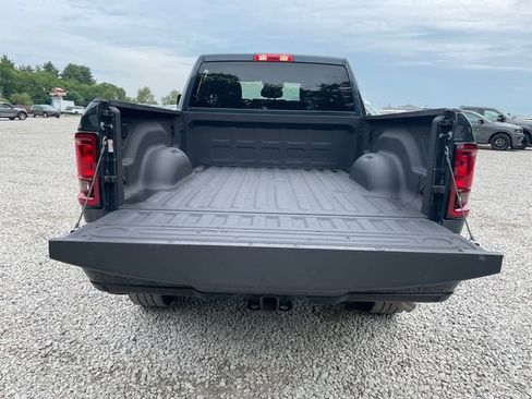Used 2025 RAM 2500 Big Horn AWD/4WD image 14