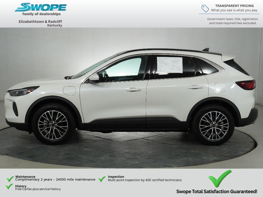 Used 2025 Ford Escape SE w/ PHEV Premium Package FWD image 9