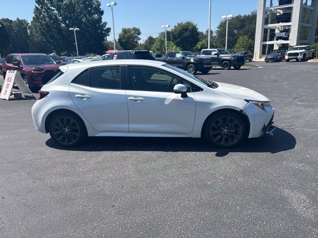 Used 2024 Toyota Corolla XSE FWD image 7