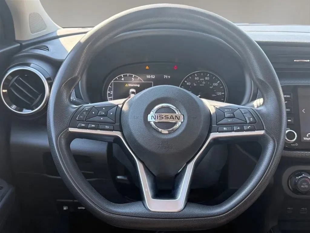 Used 2021 Nissan Kicks SV FWD image 9