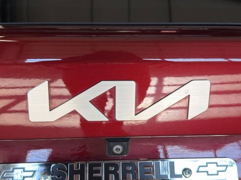 Used 2024 Kia Sorento SX AWD/4WD image 8