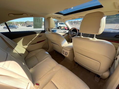 Used 2010 Lexus ES 350 image 24