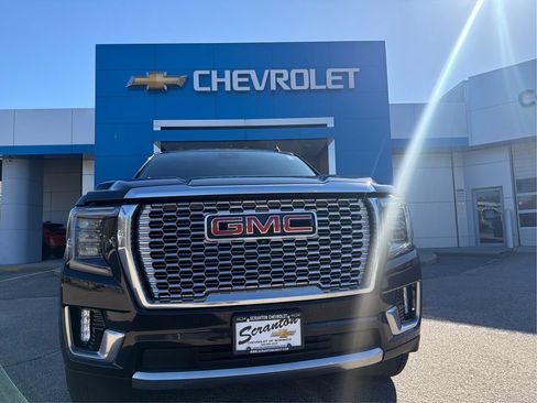 Certified 2023 GMC Yukon XL Denali AWD/4WD image 23