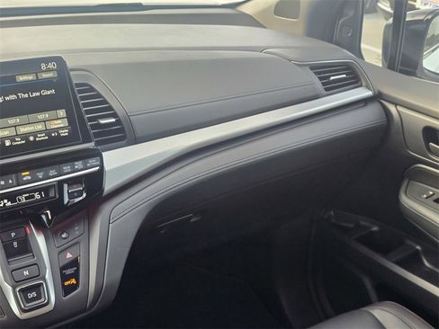 Used 2025 Honda Odyssey Sport-L image 20