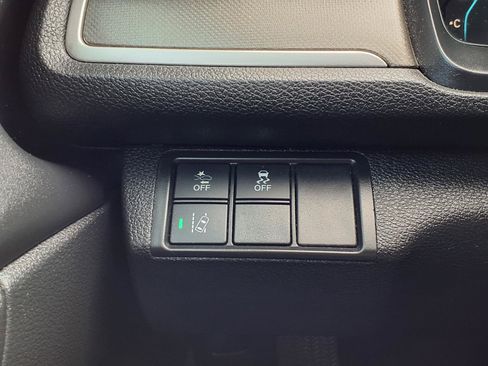 Used 2019 Honda Civic LX image 9