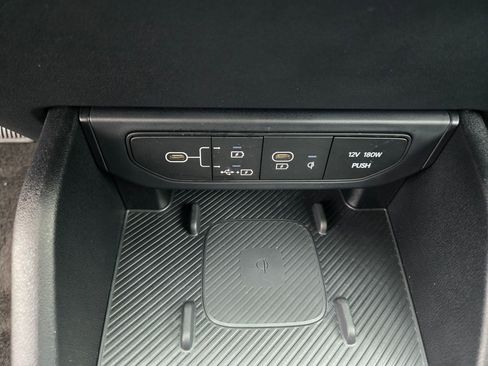 Used 2025 Kia K4 EX image 19