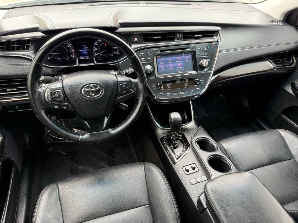 Used 2016 Toyota Avalon XLE Plus w/ Preferred Accessory Package FWD image 22