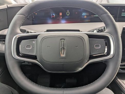 New 2026 Lincoln Nautilus Premier w/ Equipment Group 102A AWD/4WD image 30