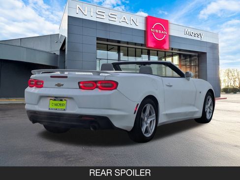 Used 2023 Chevrolet Camaro LT image 8