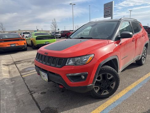 Used 2018 Jeep Compass Trailhawk w/ Leather Interior Group image 3
