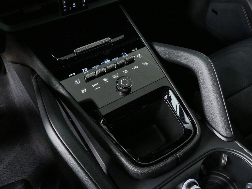 Certified 2026 Porsche Cayenne S AWD/4WD image 18