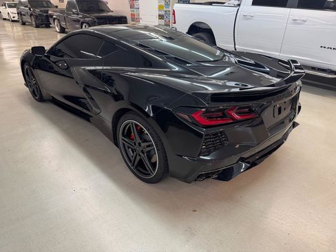 Used 2025 Chevrolet Corvette Stingray Coupe w/ Battery Protection Package RWD image 5