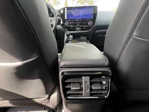 Used 2023 Lexus NX 350h AWD image 36