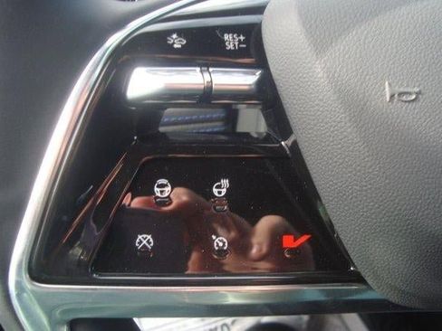 New 2026 Cadillac Escalade IQ Luxury 1 image 10