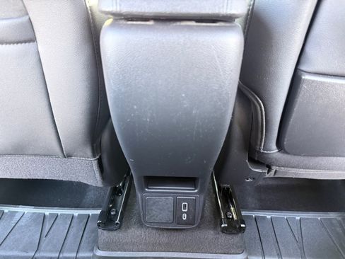 Used 2022 Buick Encore GX Select w/ Safety Package II image 30