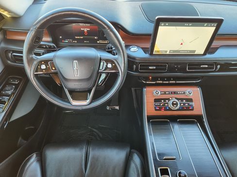 Used 2021 Lincoln Aviator Reserve w/ Equipment Group 210A image 34