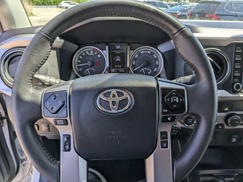 Used 2023 Toyota Tacoma SR5 w/ Technology Package AWD/4WD image 29
