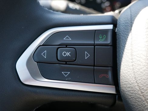 New 2026 Jeep Compass Latitude AWD/4WD image 19