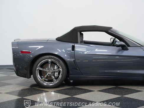 Used 2012 Chevrolet Corvette Grand Sport w/ 3LT Preferred Equipment Group RWD image 27