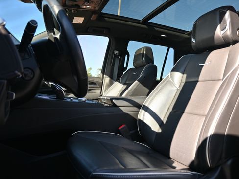 Used 2021 Cadillac Escalade Sport image 14