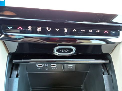New 2026 Jeep Grand Cherokee Limited RWD image 10