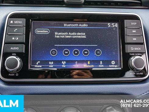 Used 2025 Nissan Versa SV w/ Trunk Package image 36