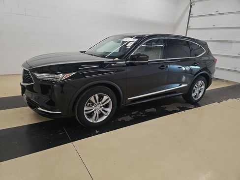 Used 2023 Acura MDX SH-AWD image 3