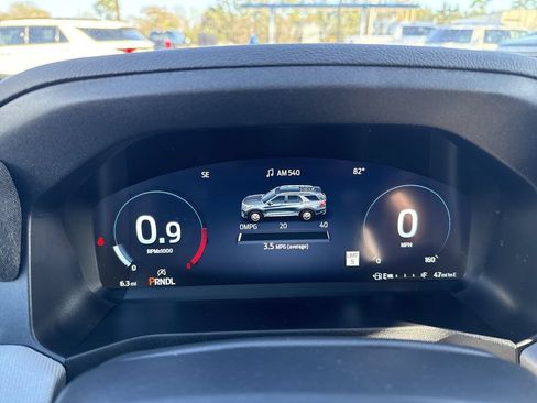New 2026 Ford Explorer Active RWD image 18