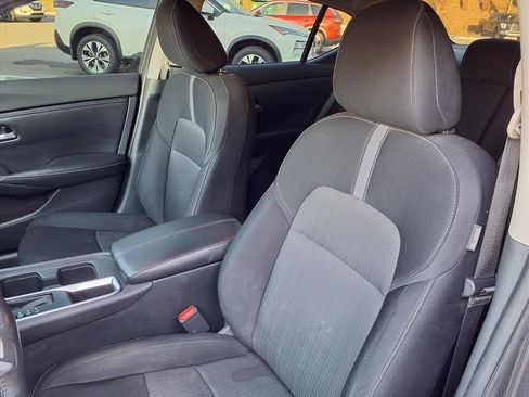 Used 2021 Nissan Sentra SV image 13