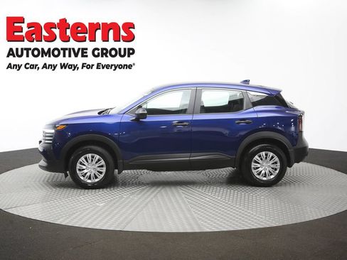 Used 2025 Nissan Kicks S AWD/4WD image 58