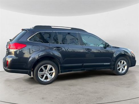 Used 2013 Subaru Outback 2.5i Limited w/ Moonroof Pkg image 6