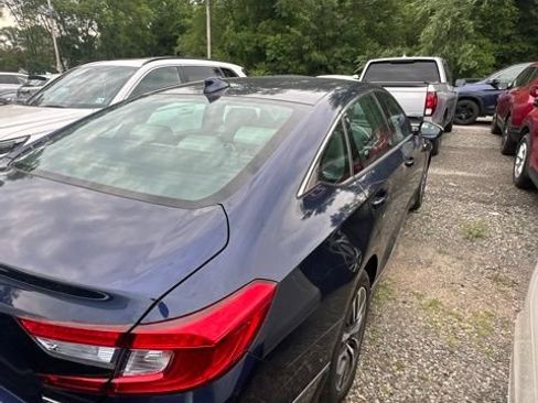 Used 2020 Honda Accord EX image 5