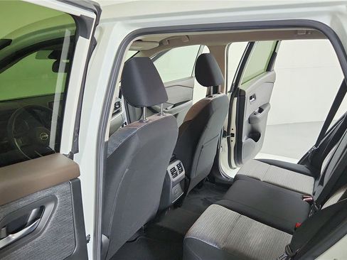 Used 2023 Nissan Rogue SV FWD image 16