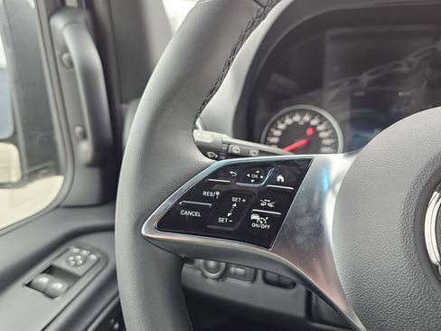 New 2025 Mercedes-Benz Sprinter 2500 image 31