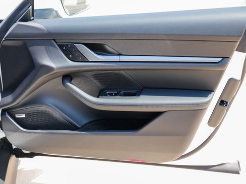 New 2026 Porsche Taycan image 26