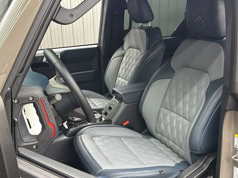 Used 2026 Ford Bronco Heritage Edition AWD/4WD image 31