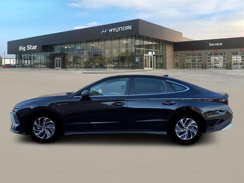 New 2026 Hyundai Sonata Blue FWD image 3