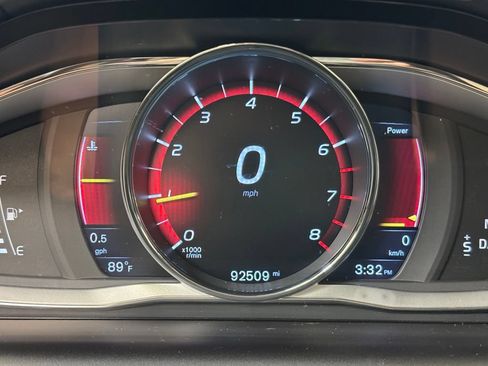 Used 2016 Volvo XC60 T6 AWD/4WD image 35
